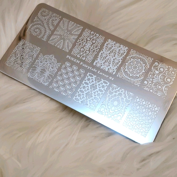 Pueen Cosmetics - Picture 8 of 8